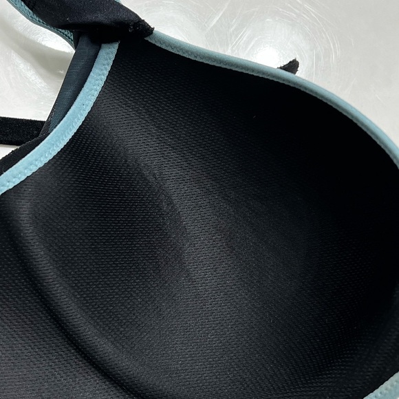 Women's Victoria's secret knockout
sports bra front closure Blue Size 32 DDD - Picture 4 of 16